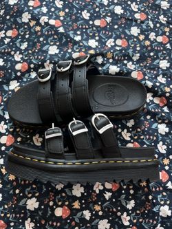 Dr Marten Sandals Size 6