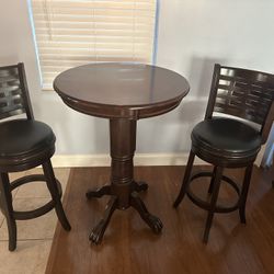 Pub Table And Chairs 