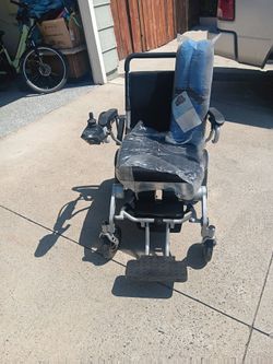 Aotedor Mobility folding chair