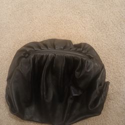 Vera Pelle Leather Clutch W strap
