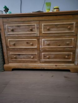 Rustic 6 drawer dresser