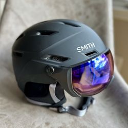 Smith mens Snowboard Helmet (almost New) Size L