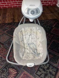 Graco baby swing