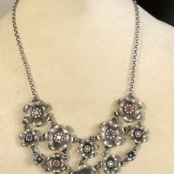 Silver Tone Textured Floral Bib Necklace