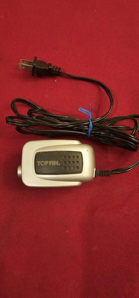 Top Fin Air-2000 Aquarium Pump Aerator For 10-20 Gallon Fish Tank Whisper 