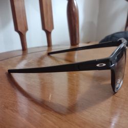 Oakley Brand New Sunglasses