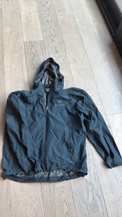Arc’teryx jacket