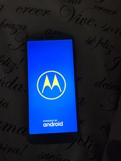 Moto e5 plus