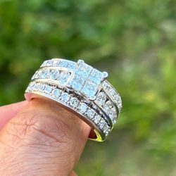 Gorgeous Diamond Ring 7 Cart