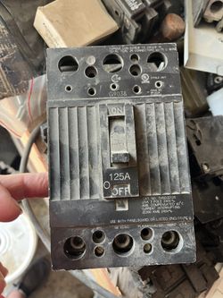Used Ge 125 Amp Main