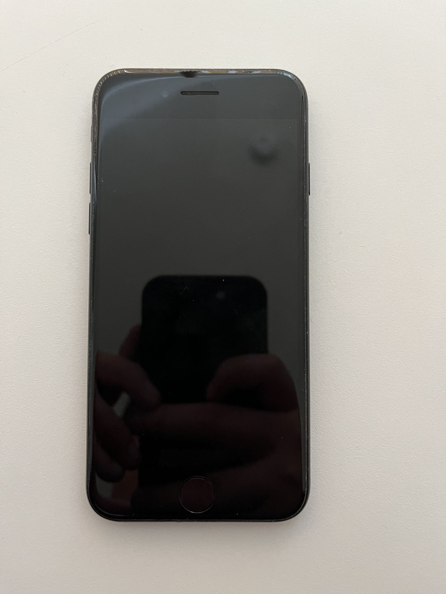 Unlocked iPhone SE 3rd Gen (2022)