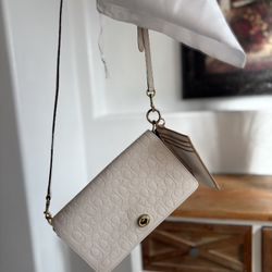 COACH CROSSBODY/HANDBAG 