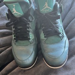 Jordan teal 4s Sz. 11. Used