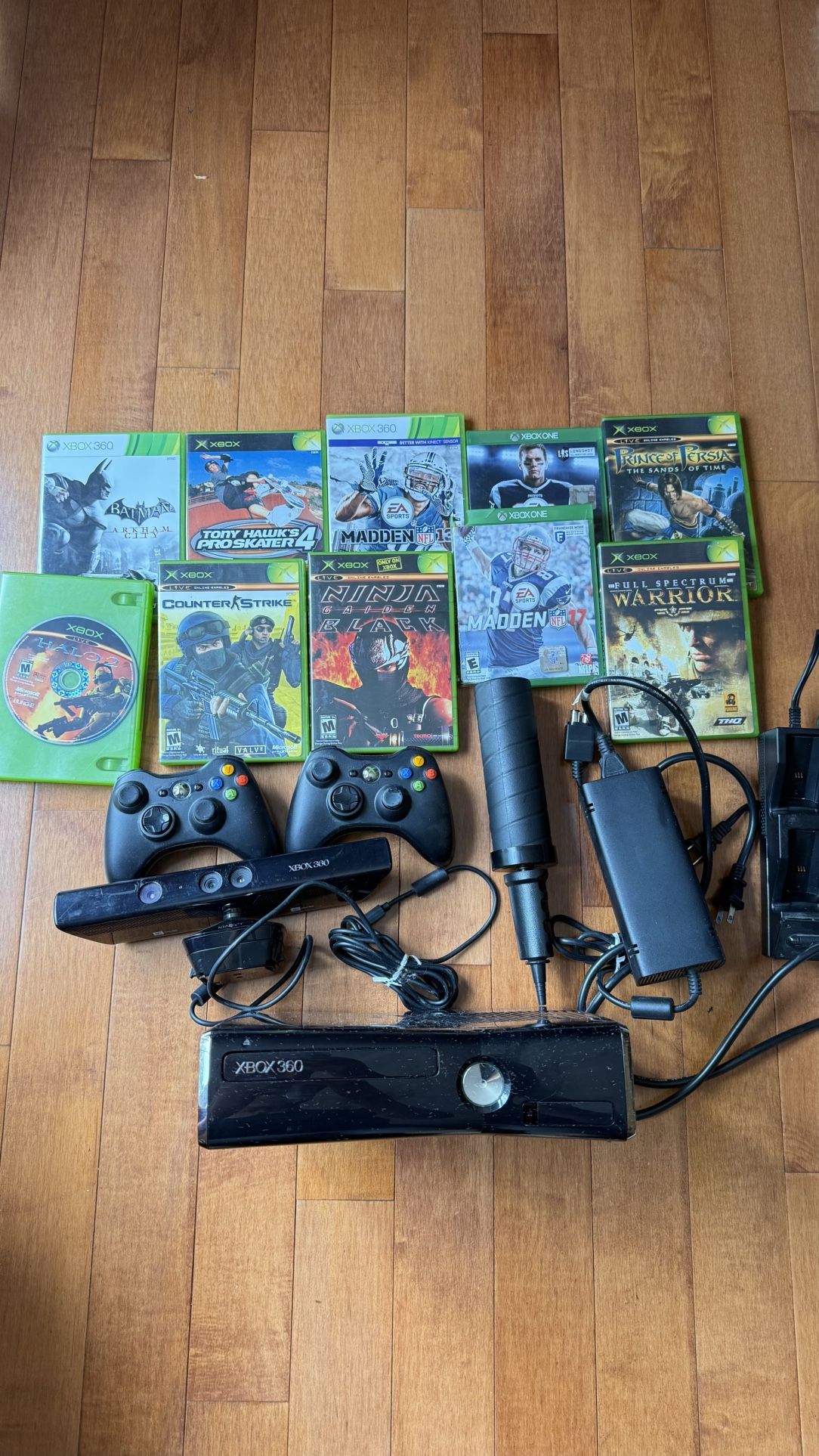Microsoft Xbox 360 Black XBOX 360 SLIM Video Game Console System Bundle Set Kit