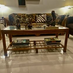 Great Rattan/bamboo Coffee Table W Glass Top And Bottom Shelf 