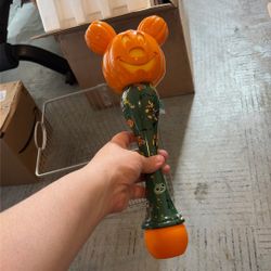 Disney Parks Mickey Mouse Halloween Pumpkin Wand – Light-Up NOT WORKING – Display or Parts