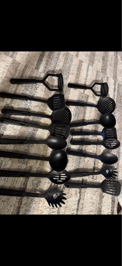 Utensils new bundle $5