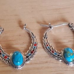 Silver Tone And Turquoise Earrings. 