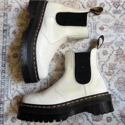 Dr. Martens Platform Chelsea Boots – White Leather, Women Size 8