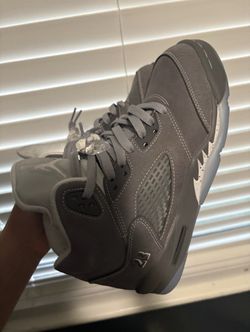 Air Jordan 5 Retro GS ‘Wolf Grey’ Size 6.5Y