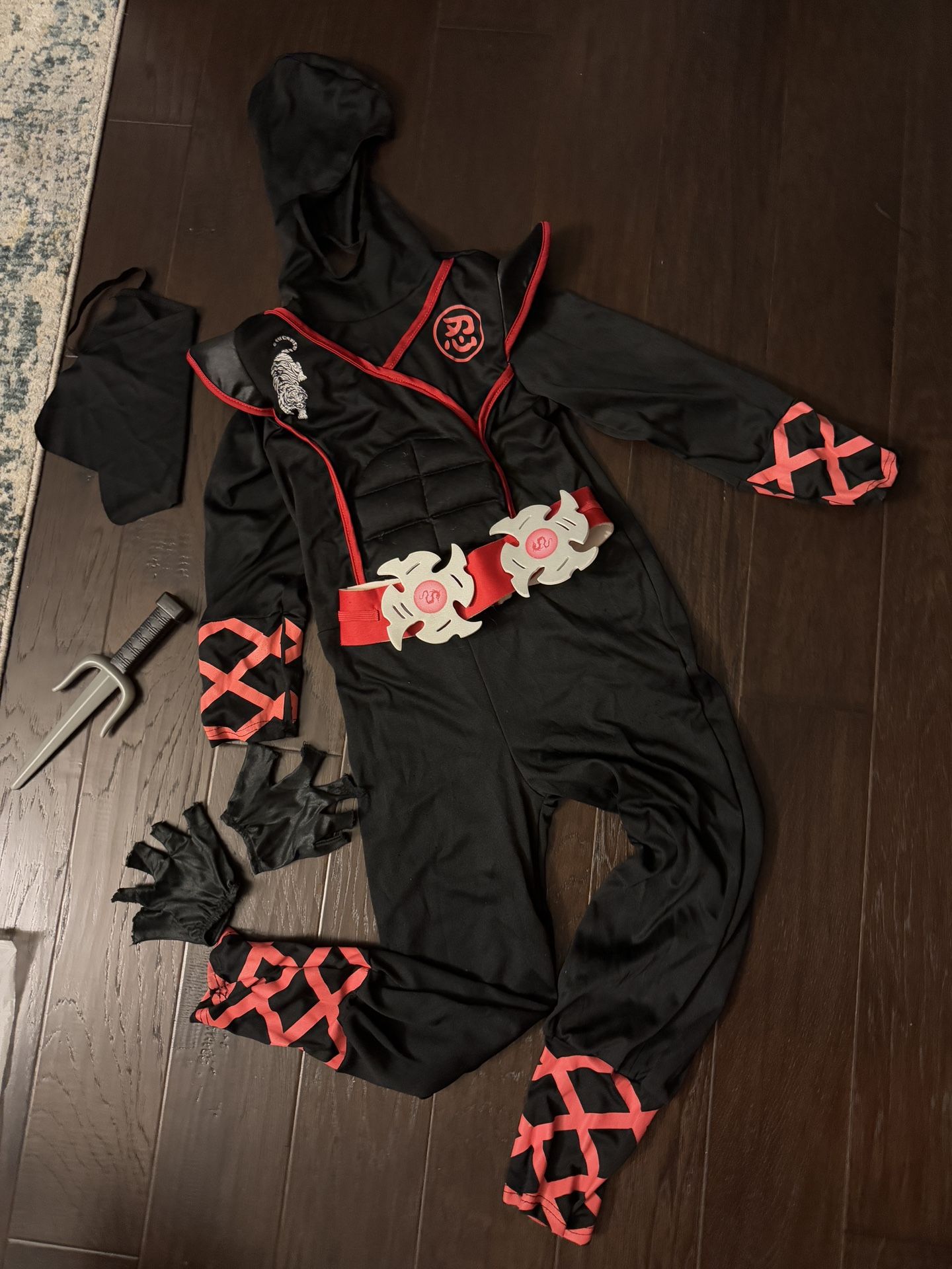 Ninja Warrior Costume 6-7 Y.O.