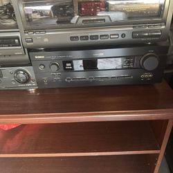 Yamaha 150 W Amplifier Works Straight Has Hdmi Excellent For Sound