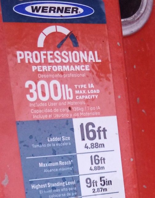 16ft Fiberglass Ladder