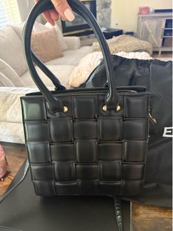 Black Purse (bottega dupe I think) never used!