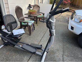 Elliptical stand up/sitdown