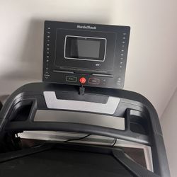 NORDICTRACK EXP 7i TREADMILL