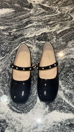 Hehainom Girls Black Patent Mary Jane Shoes with Pearl Strap - Size 4 Toddler