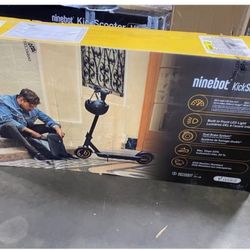 6393483 Segway G30 max electric kick scooter 40.4 range and 18.6mph 