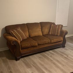 Sofa loveseat color cinnamon +2 end tables one coffee table