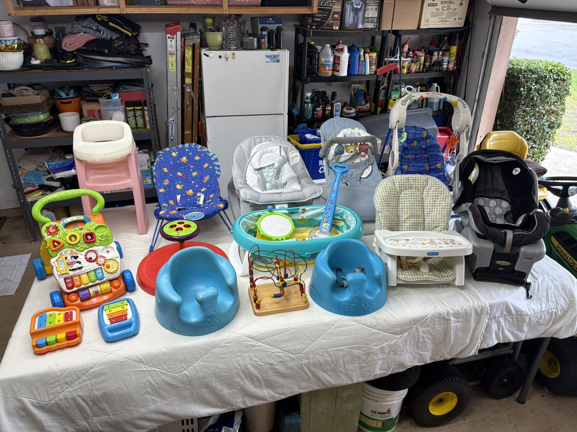 Infant & Toddler Toys & Chairs