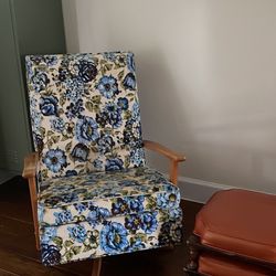 Vintage Floral Chair