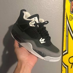 Jordan 4