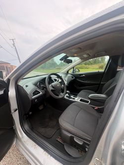 chevy cruze silver