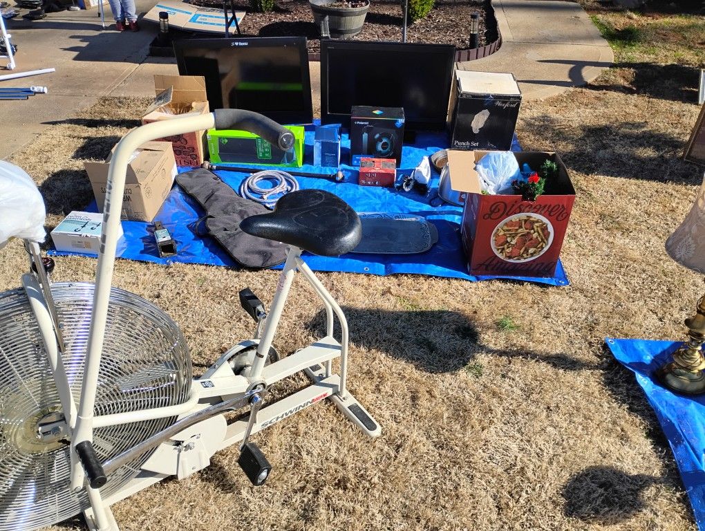 Wanted .. Unwanted Yard Sale Items Free..