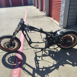 01 Kawasaki Vulcan 500 Frame And Tires 