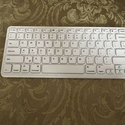 Anker Ultra Compact Bluetooth Keyboard