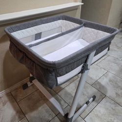 Double Bassinet 