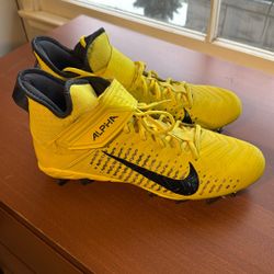 Nike AQ3209-400 Alpha Menace Pro 2