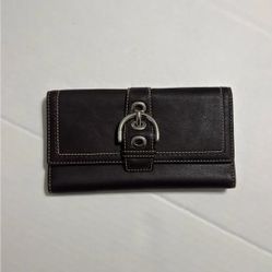 Beautiful Vintage COACH Dark Brown Leather Wallet