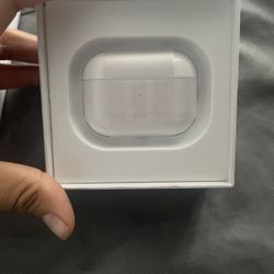 AirPod Pro 2 Brand New (SEND BEST OFFER)