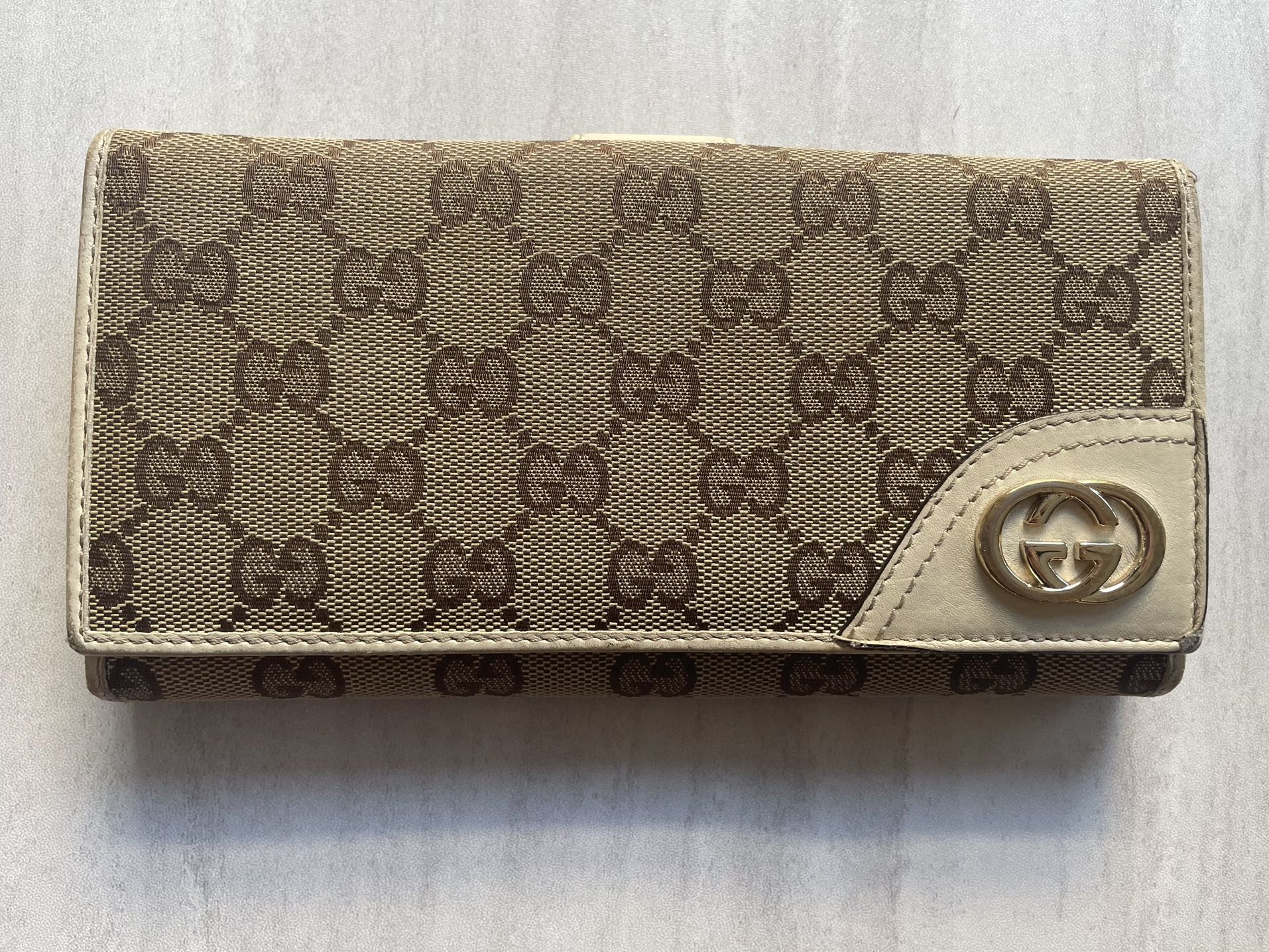 GUCCI GG Long Wallet Beige White Gold Canvas Leather Monogram Interlocking