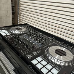 DJ Contoller 