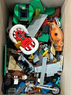 20 lb Large Lot of Mixed LEGO Pieces