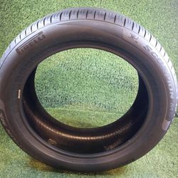 275 50R22 Bridgestone Dueler LX 90% Tread 9/32 111H SKU 26672 Road Force Balancing