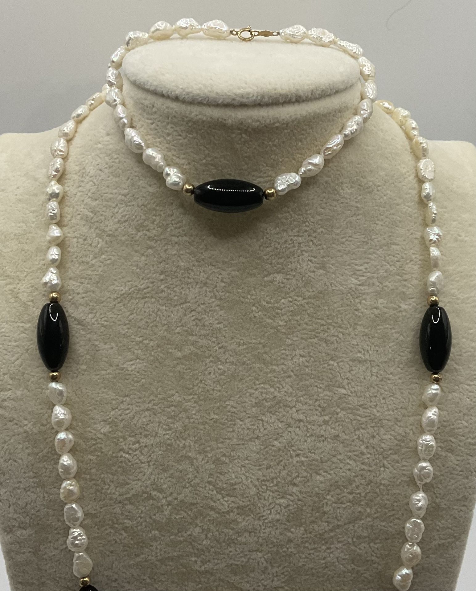 Necklace & Bracelet 14kt Gold Onyx & Freshwater Pearls