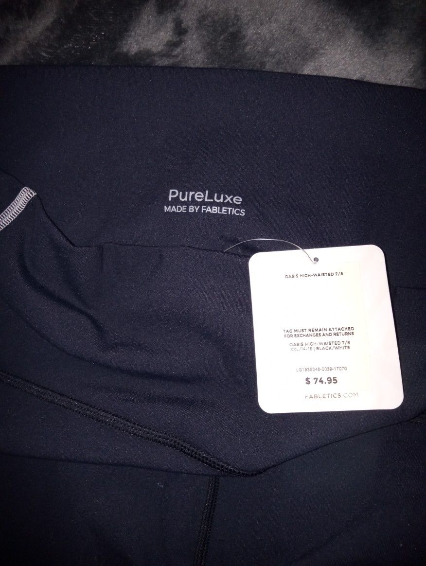Fabletics Pure lux Black leggings New With Tags Size Medium